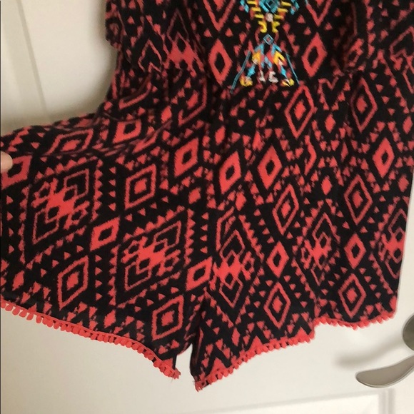 Girls One Piece Shorts Outfit - Picture 4 of 4